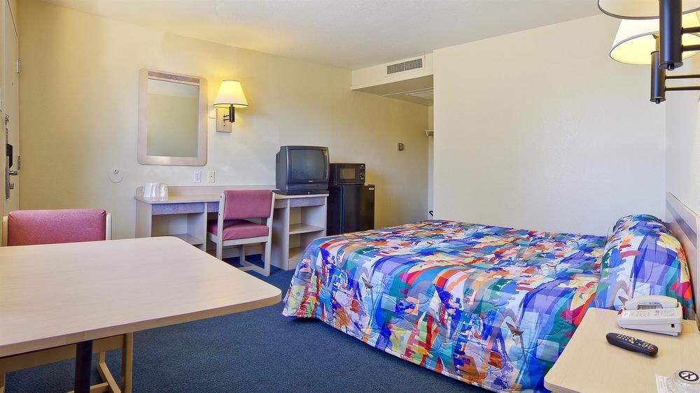 Motel 6-Tuscaloosa, Al Екстер'єр фото