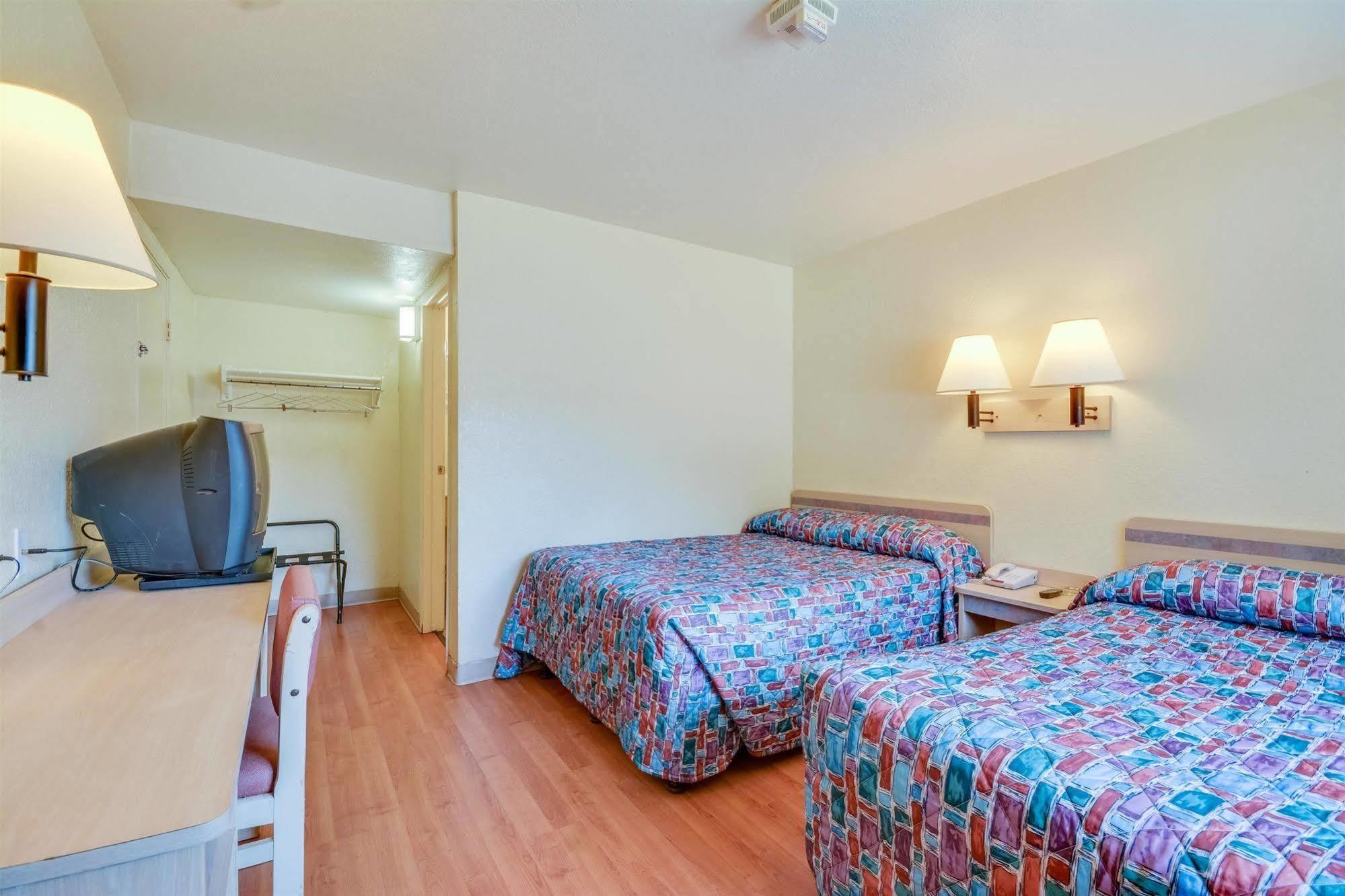 Motel 6-Tuscaloosa, Al Екстер'єр фото